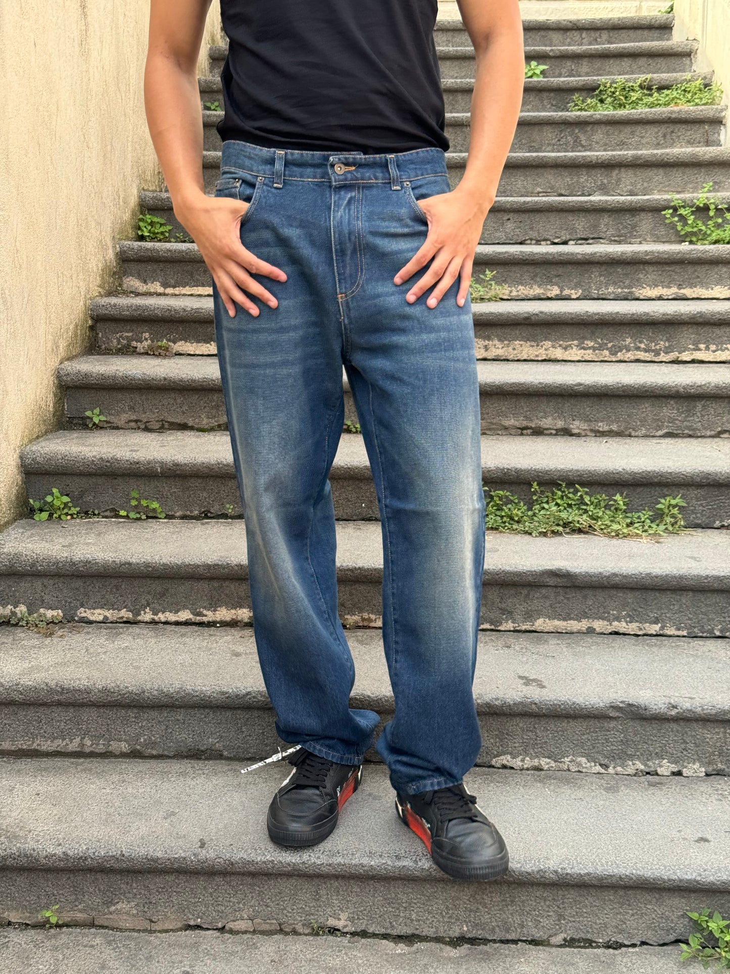 JEANS RELAXED FIT IN DENIM RIGIDO stone wash tè